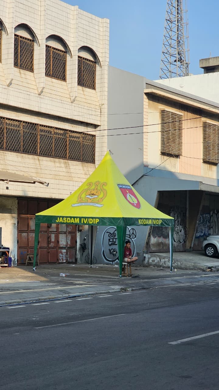 Tenda Kerucut 2
